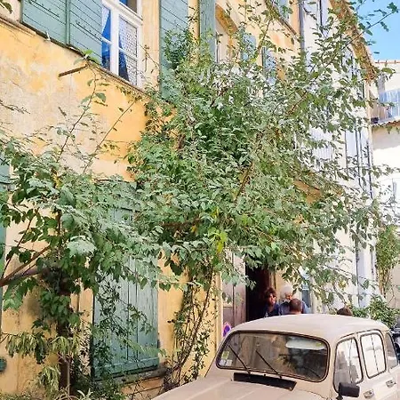 Rue Du Chateau Tarascon